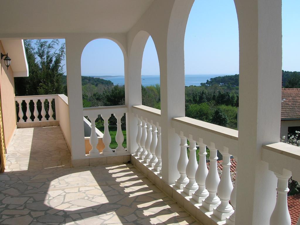Sun Palace Residence Premantura Exterior foto
