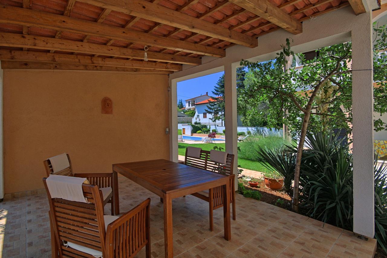 Sun Palace Residence Premantura Exterior foto