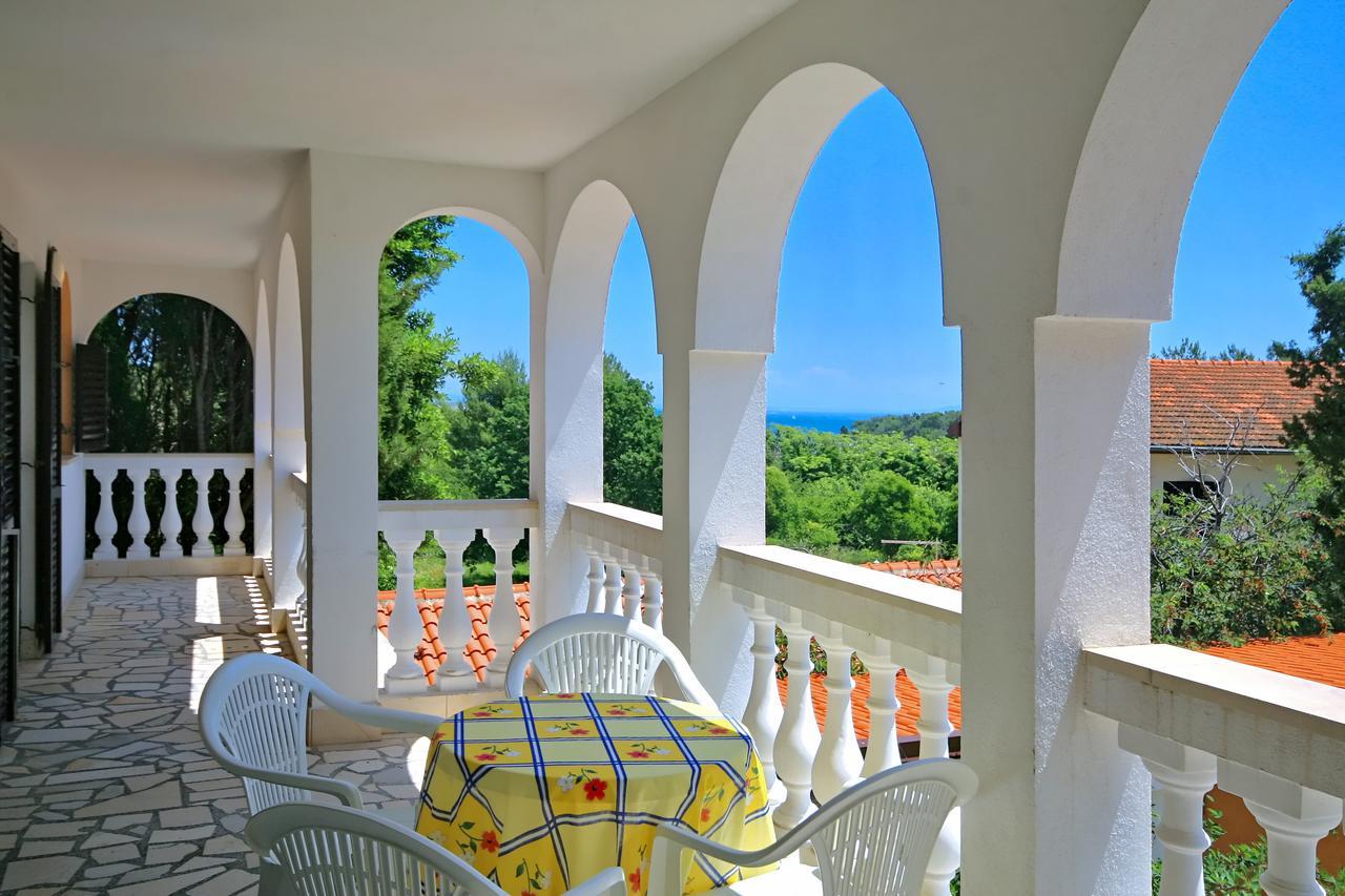 Sun Palace Residence Premantura Exterior foto